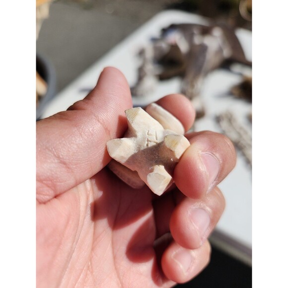 Custom sheep figure made from real Alaska Deer Antler - Picture 6 of 7